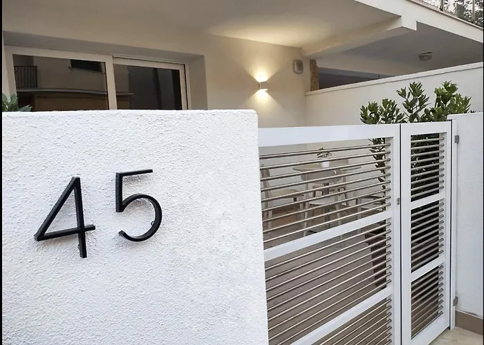 Room45